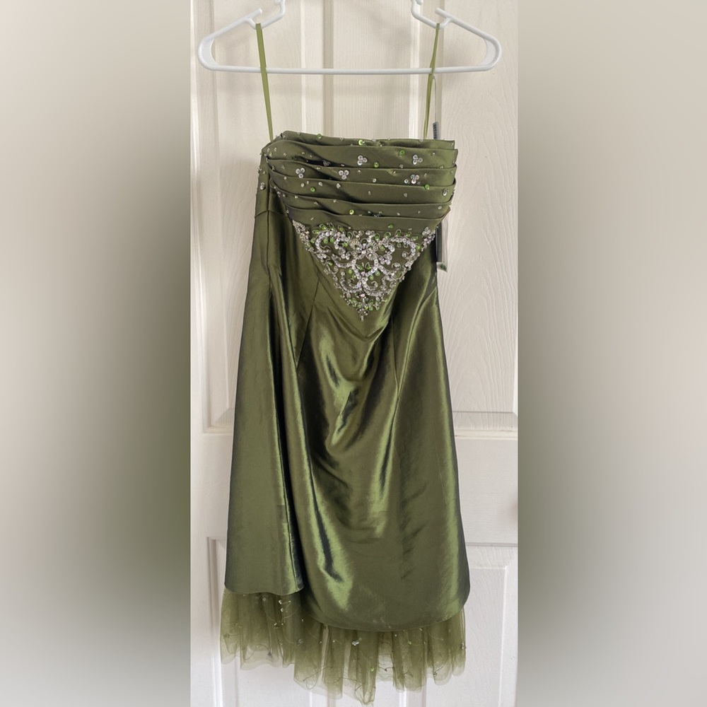 NWT green spaghetti strap tulle dress